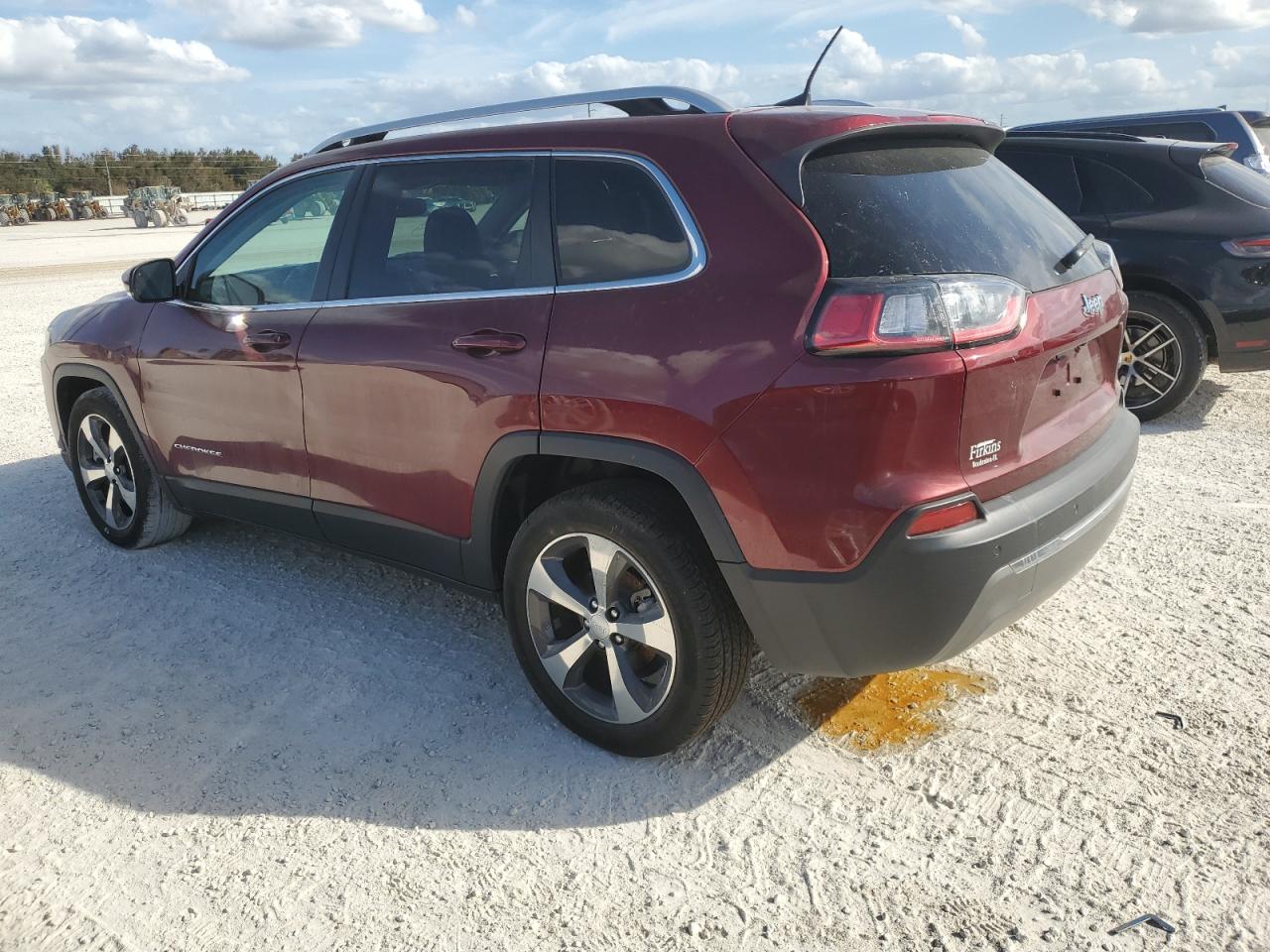2019 Jeep Grand Cherokee - Image 2