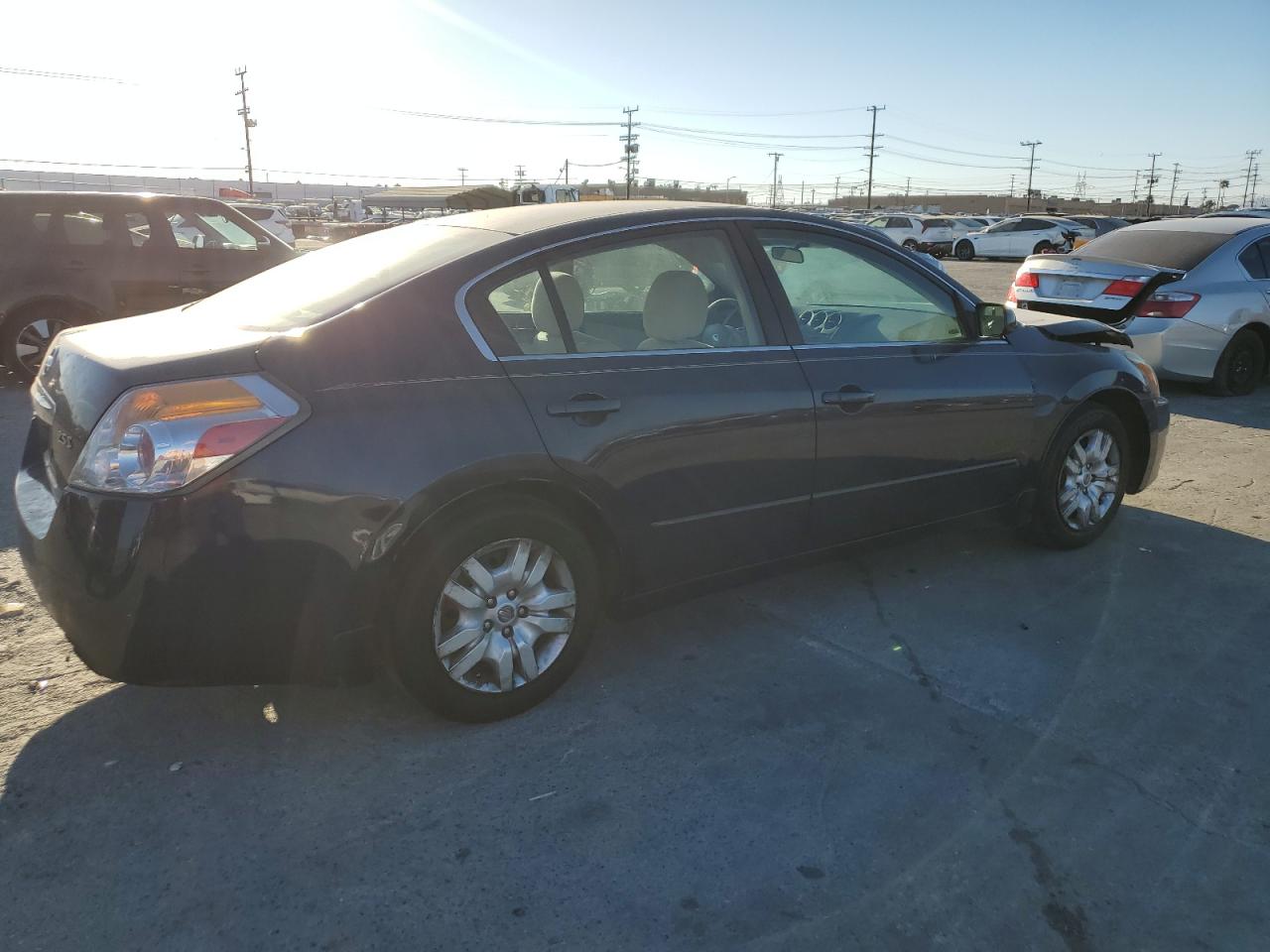 2011 Nissan Altima - Image 3