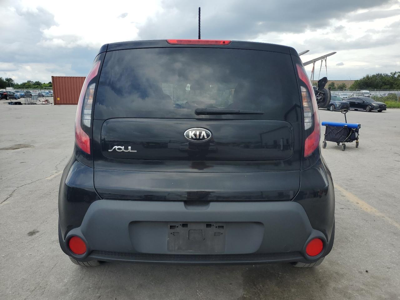 KNDJN2A27G7312996 2016 Kia Soul