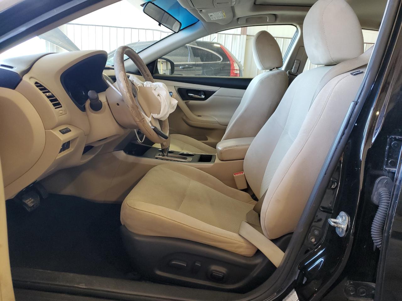 2015 Nissan Altima - Image 7