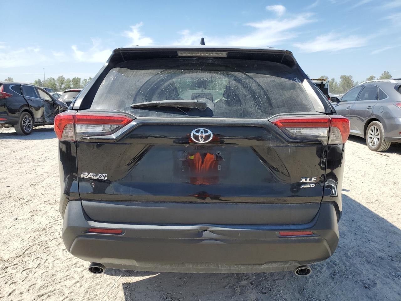 2021 Toyota Rav4 Xle VIN: 2T3P1RFV0MW156981 Lot: 75728254