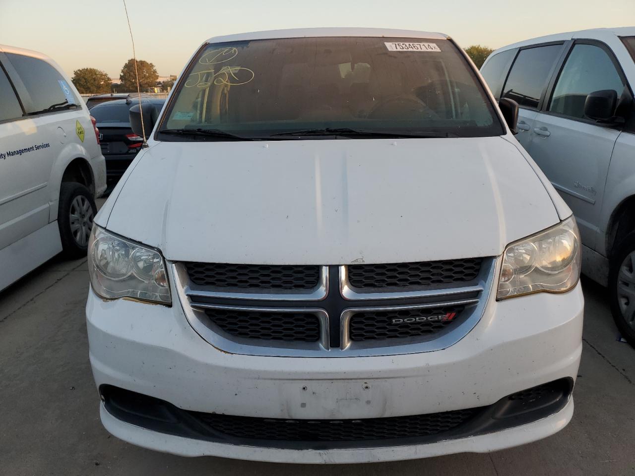 2017 Dodge Caravan - Image 5