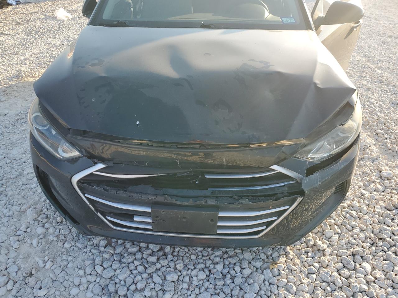 5NPD74LF8HH136041 2017 Hyundai Elantra Se