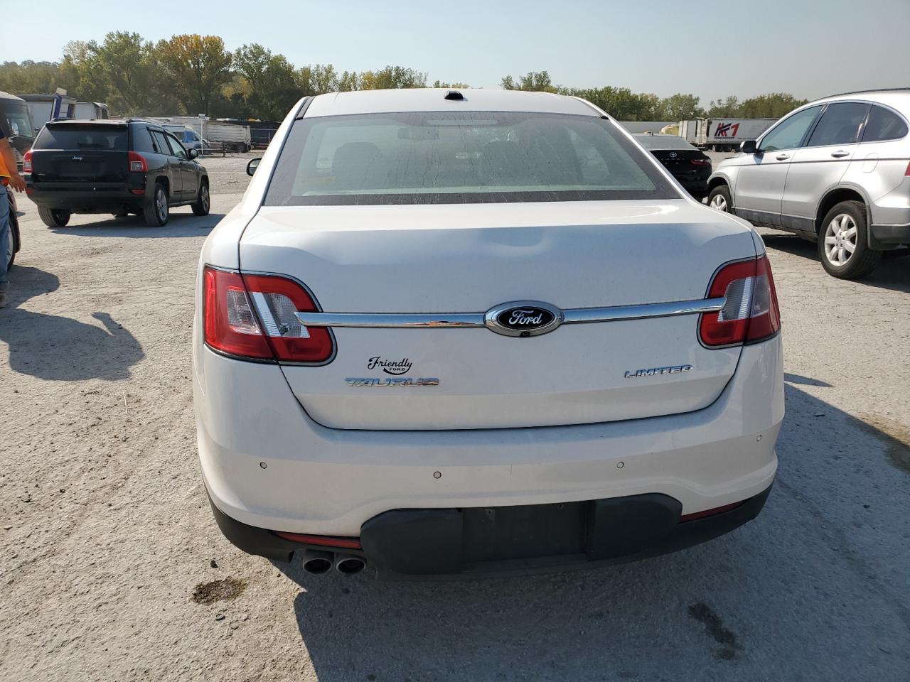 1FAHP2FW7CG143583 2012 Ford Taurus Limited