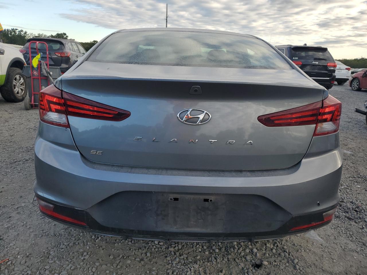 2019 Hyundai Elantra Se VIN: KMHD74LF3KU833738 Lot: 76422204