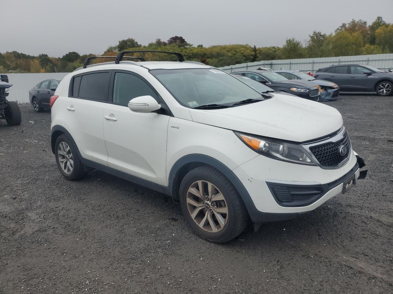 VIN KNDPBCAC0F7776244 2015 KIA SPORTAGE no.4