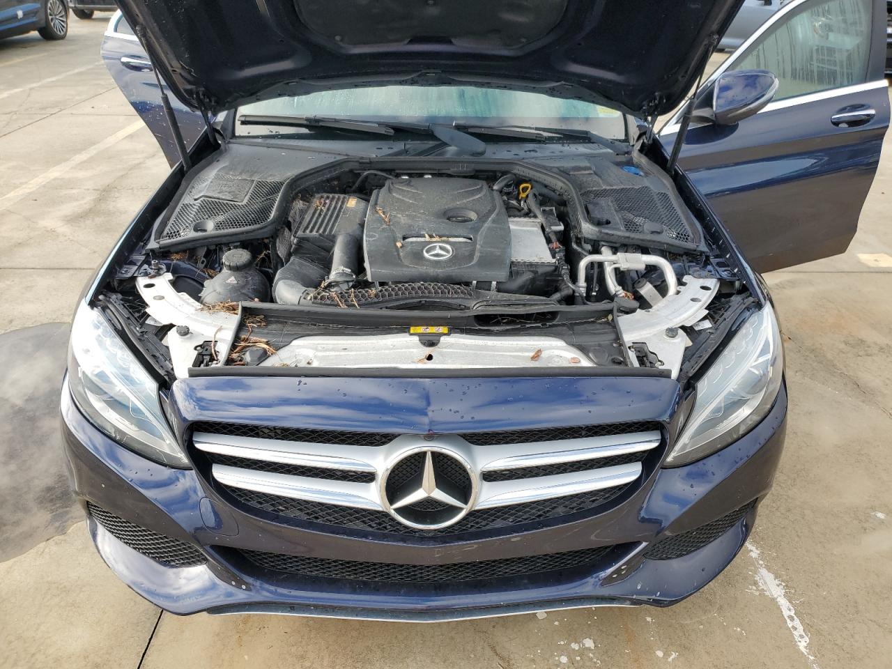 55SWF4JB4HU212623 2017 Mercedes-Benz C 300