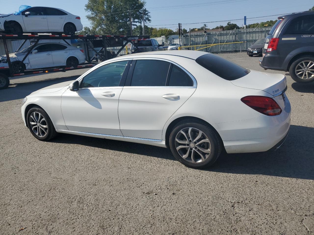 VIN 55SWF4KBXFU014849 2015 MERCEDES-BENZ C-CLASS no.2