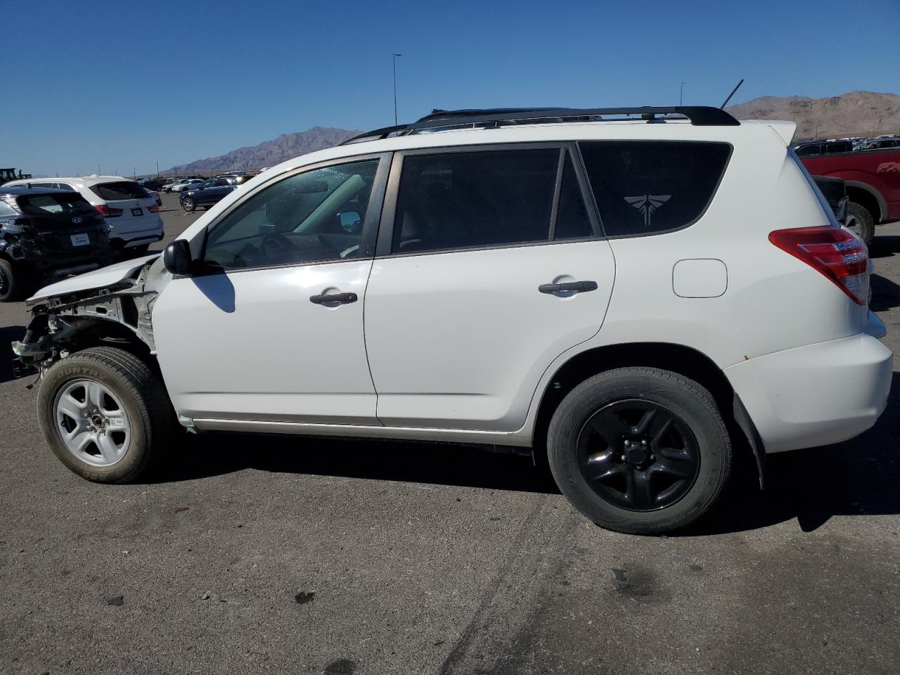 2012 Toyota RAV 4 - Image 2