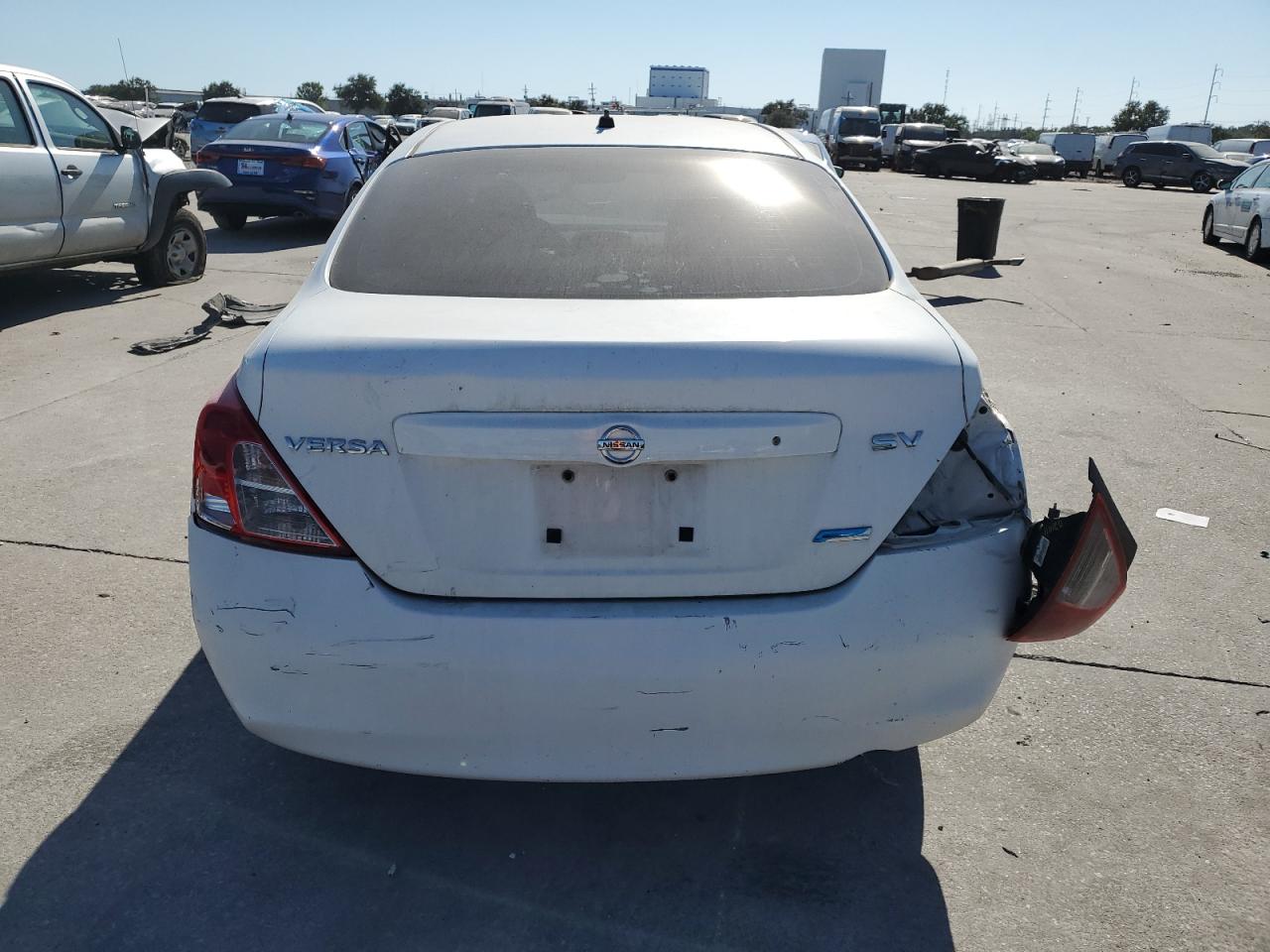 2012 Nissan Versa S VIN: 3N1CN7AP5CL930618 Lot: 75612894