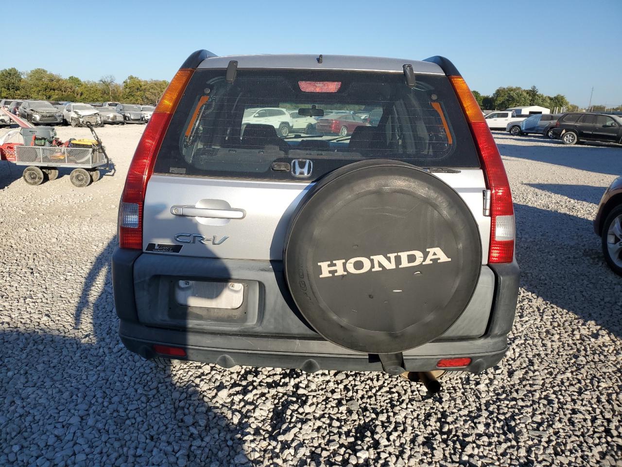 JHLRD685X2C004107 2002 Honda Cr-V Lx