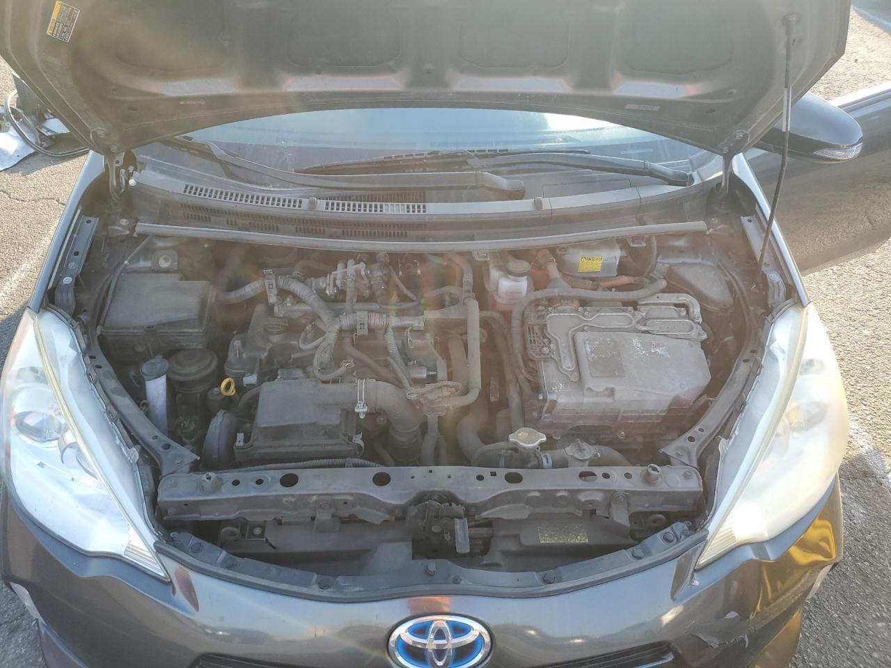 JTDKDTB30C1504147 2012 Toyota Prius C