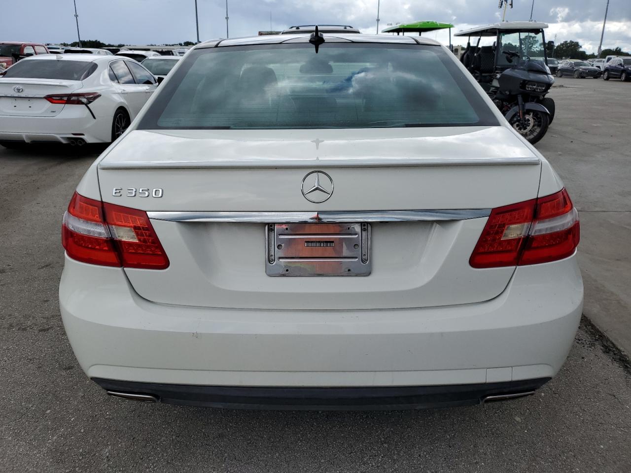 WDDHF5GB4BA374104 2011 Mercedes-Benz E 350