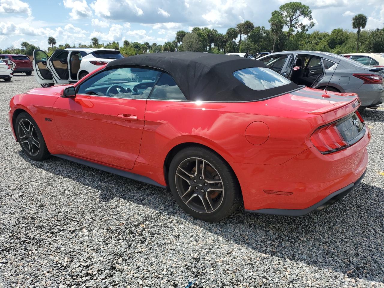 1FATP8UH2K5205371 2019 FORD MUSTANG - Image 2