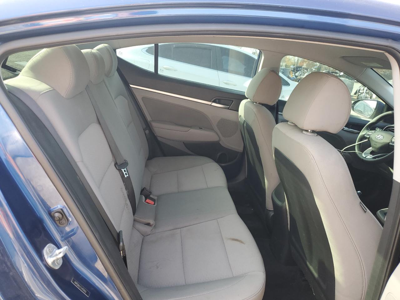 2020 Hyundai Elantra - Image 10