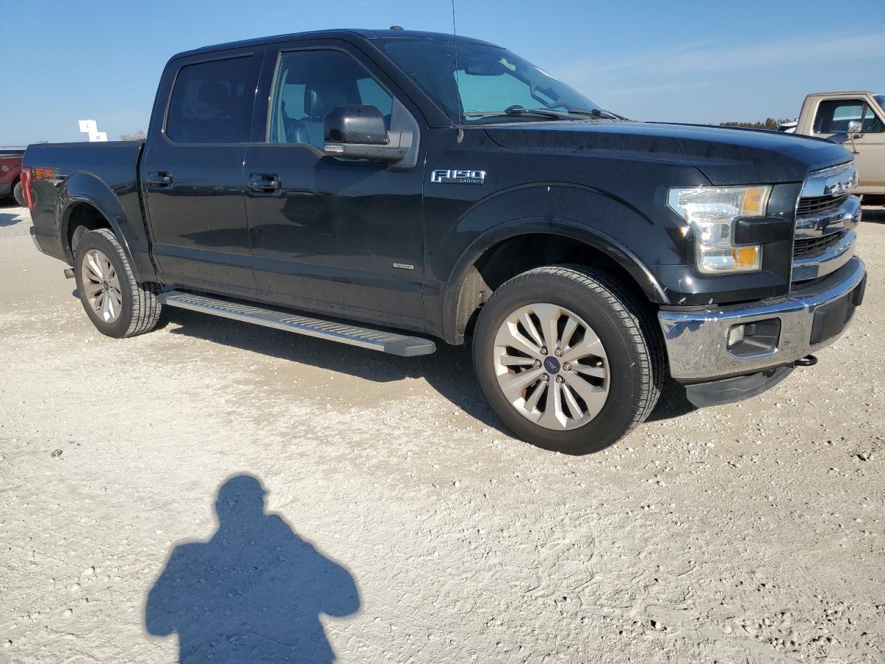 2015 Ford F-150 - Image 4