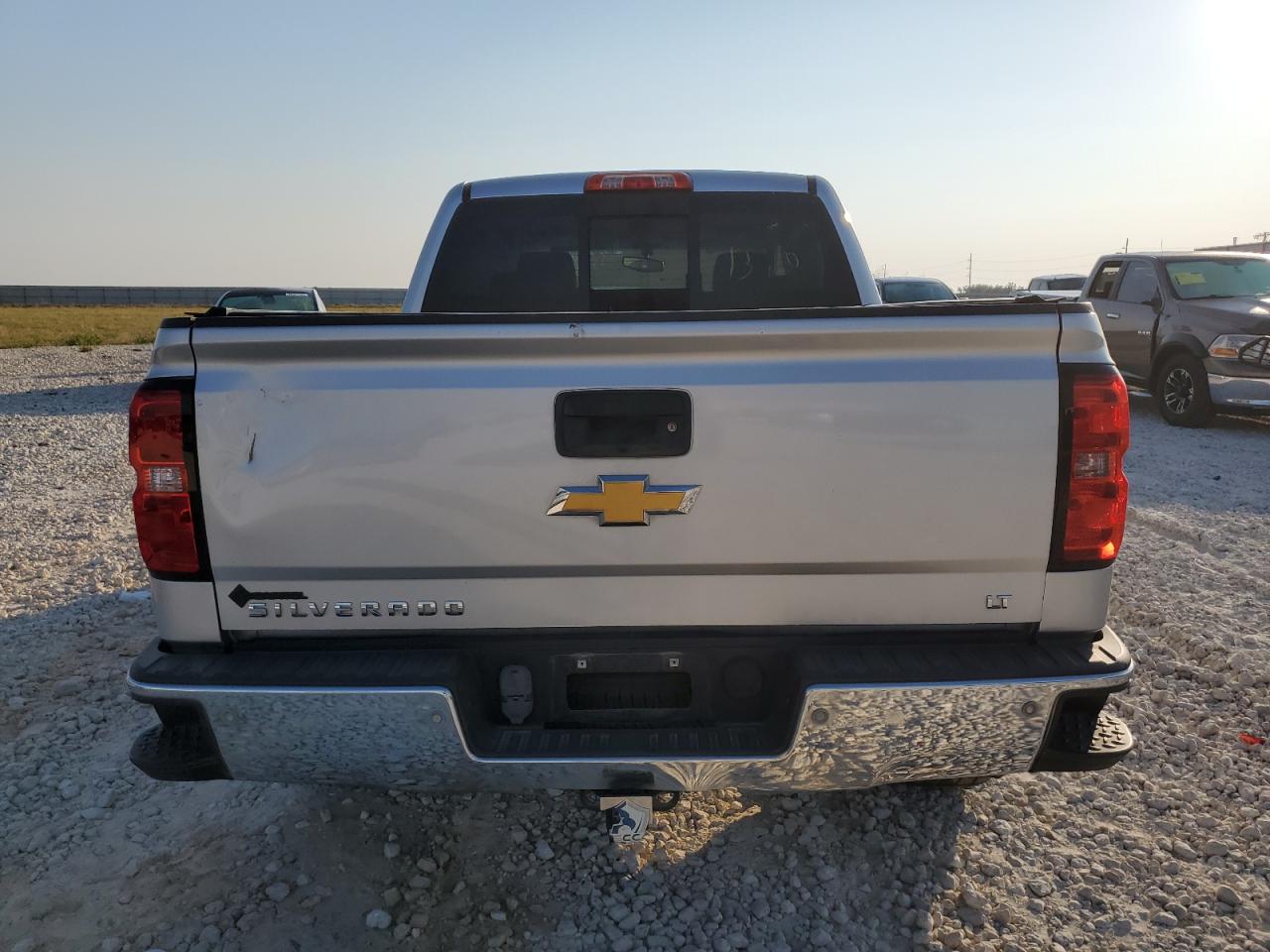 2014 Chevrolet Silverado - Image 6