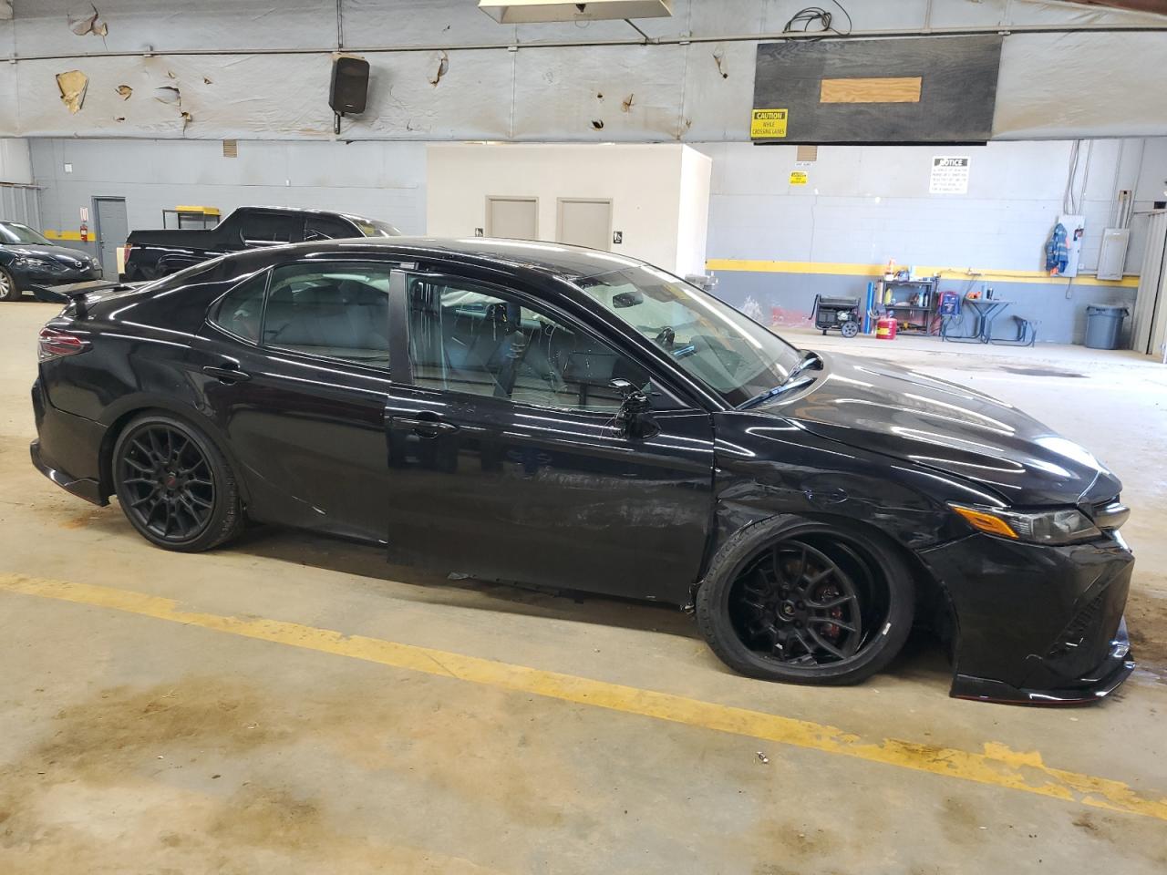 2022 Toyota Camry - Image 4