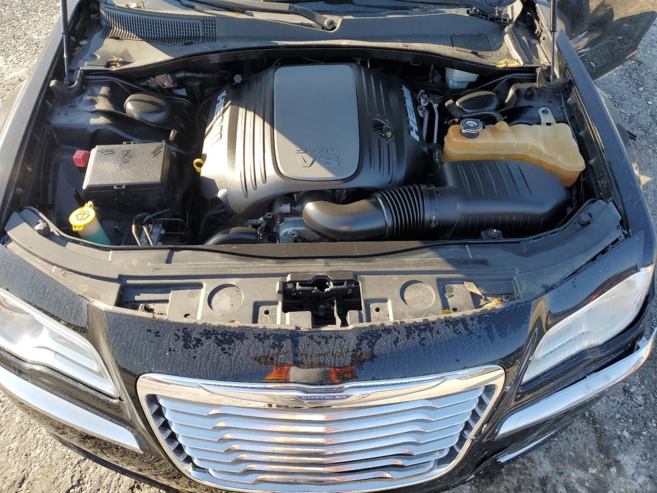 2013 Chrysler 300C VIN: 2C3CCAET3DH532524 Lot: 75638724