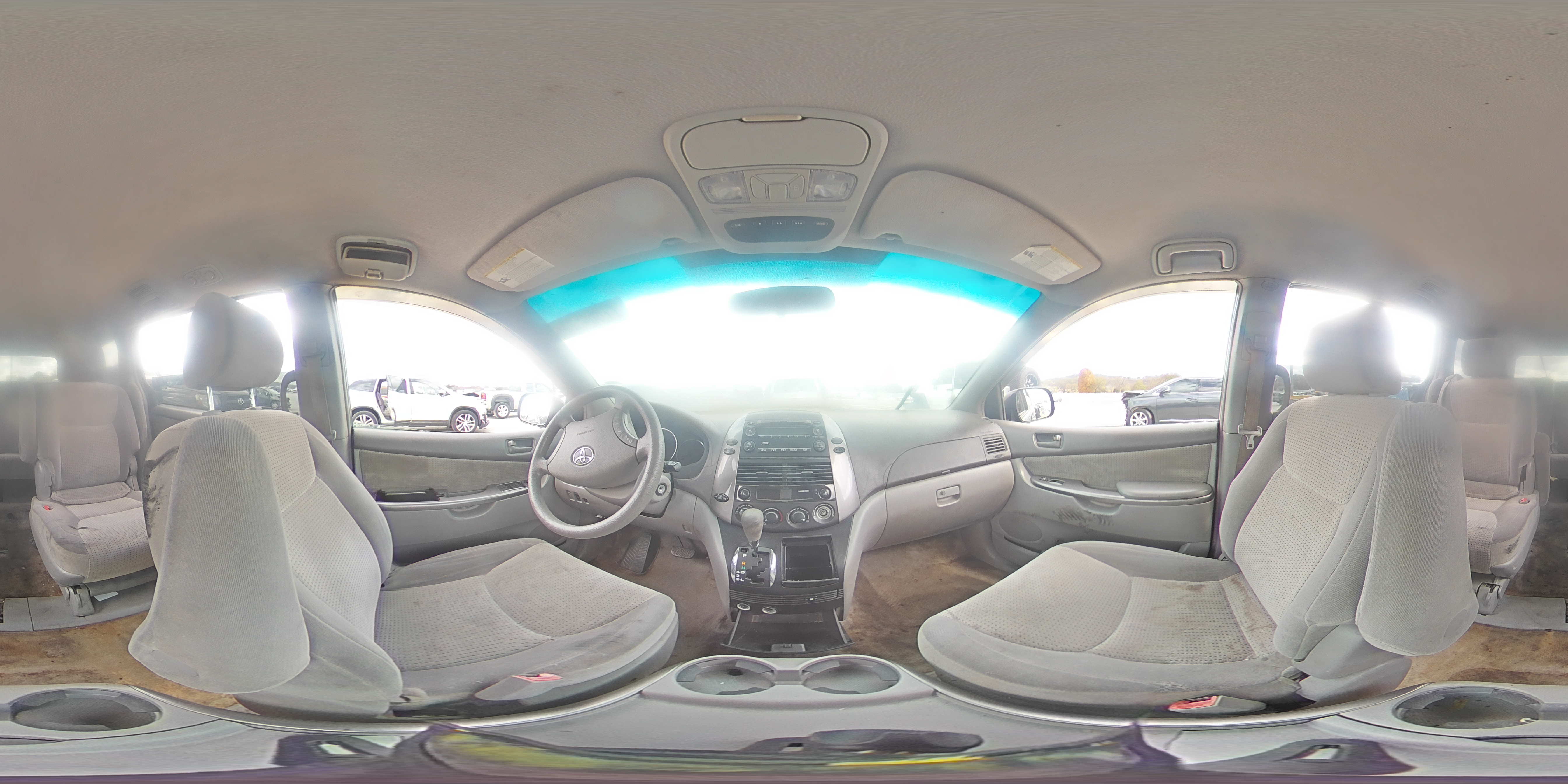 2007 Toyota Sienna - Image 14