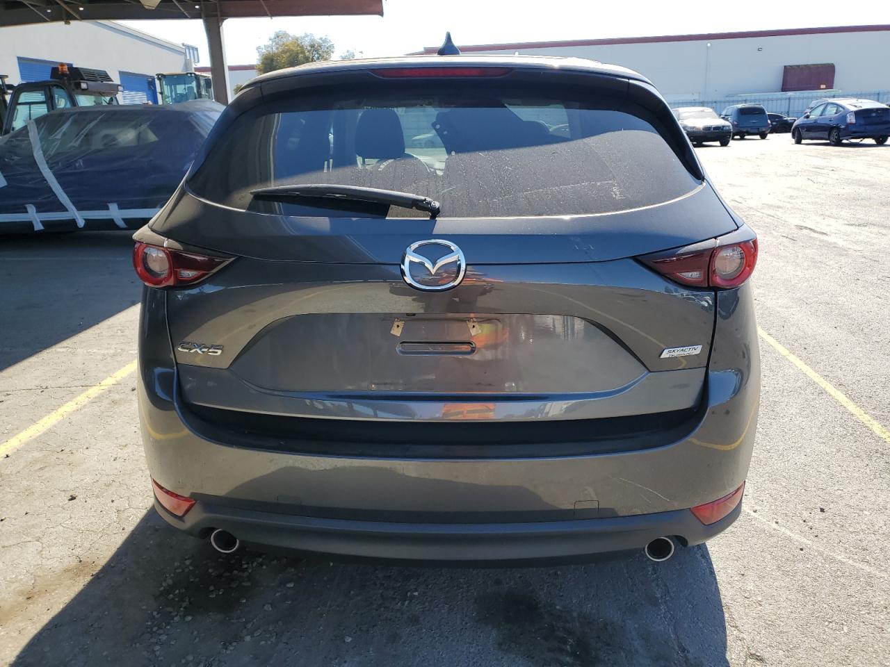 JM3KFACM1K1529988 2019 Mazda Cx-5 Touring