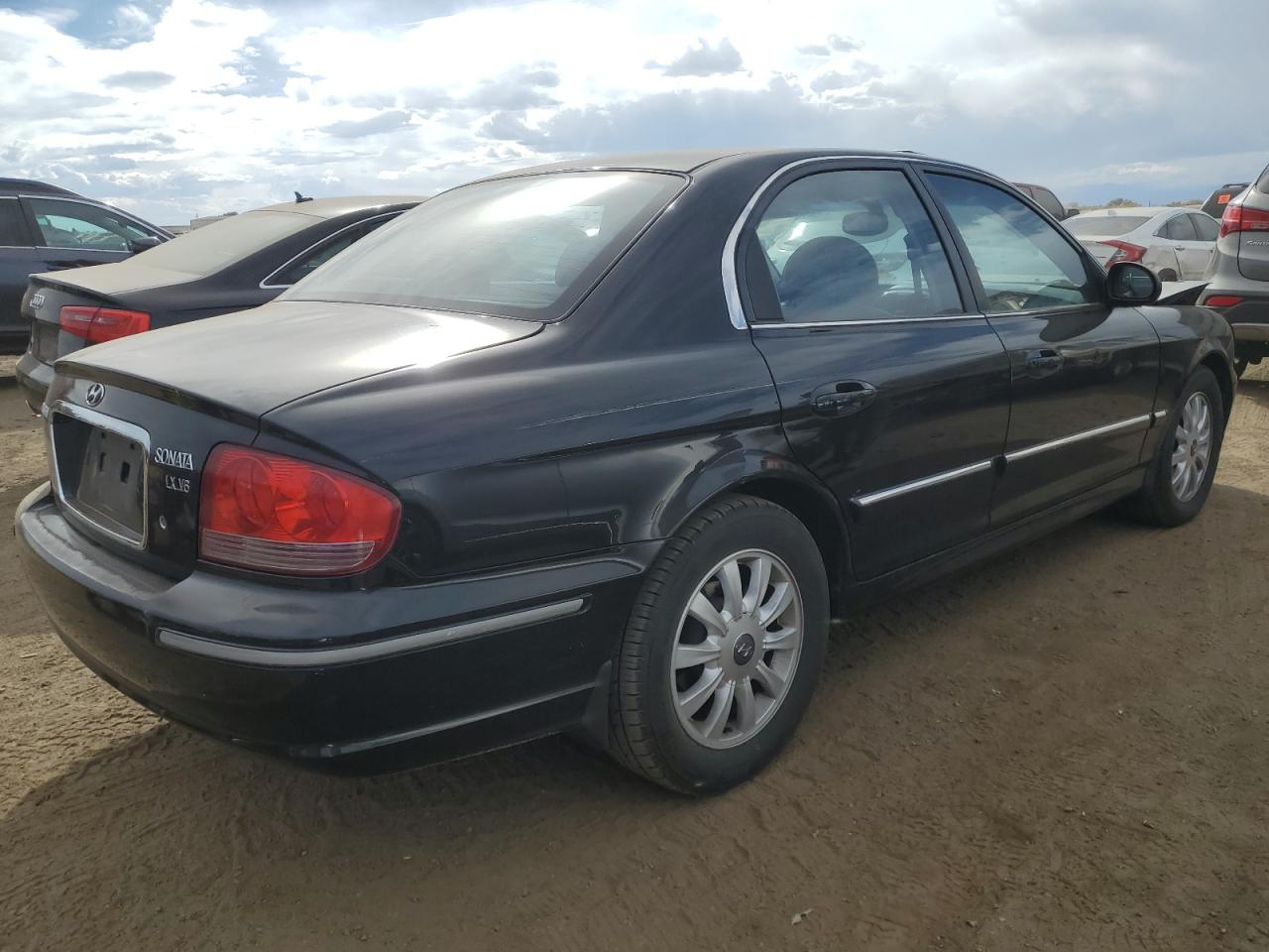 2003 Hyundai Sonata - Image 3