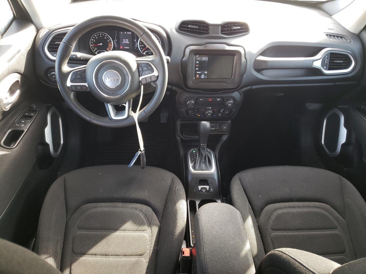 2019 Jeep Renegade - Image 8