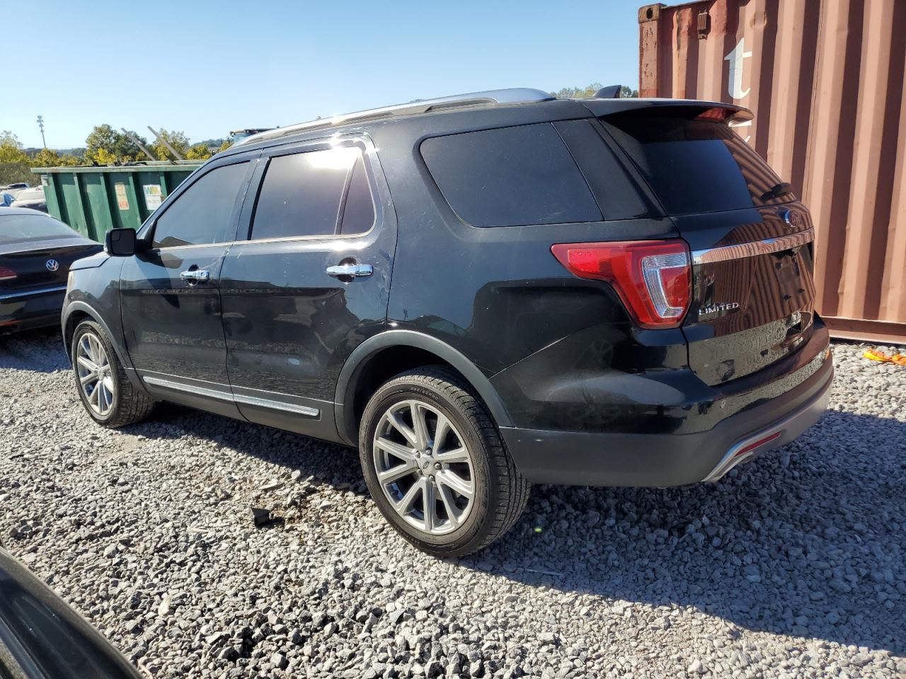 2017 Ford Explorer - Image 2