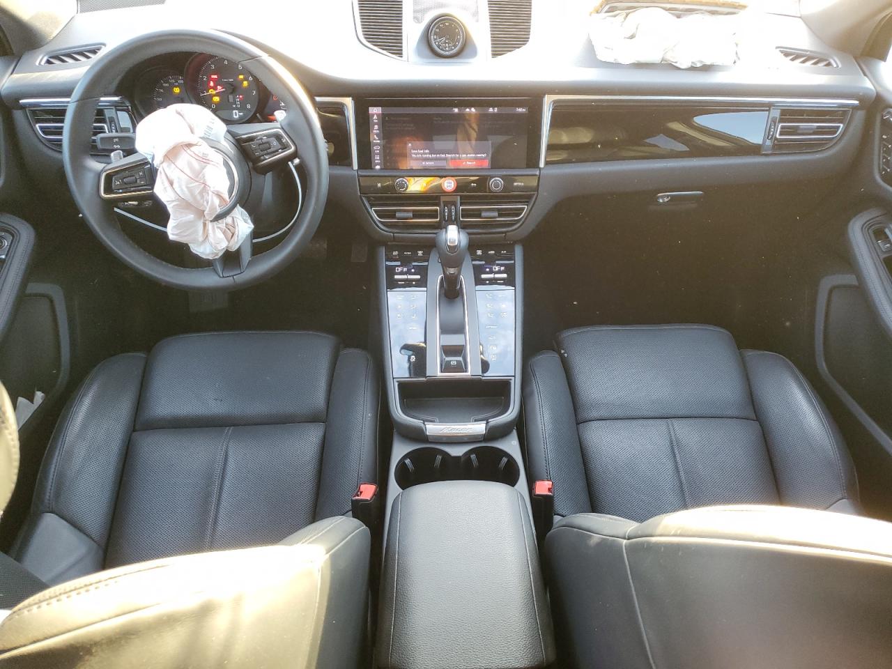 2024 Porsche Macan Base VIN: WP1AA2A55RLB04971 Lot: 77849324