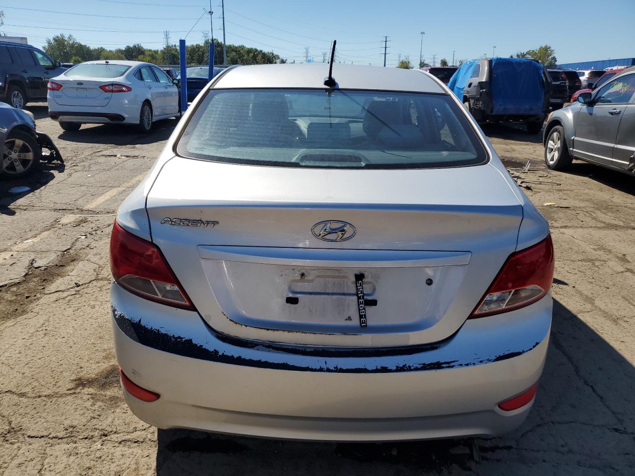 2015 Hyundai Accent Gls VIN: KMHCT4AE2FU900451 Lot: 73923284