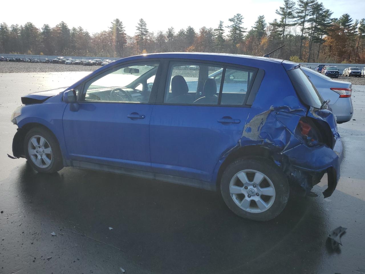 2009 Nissan Versa - Image 2