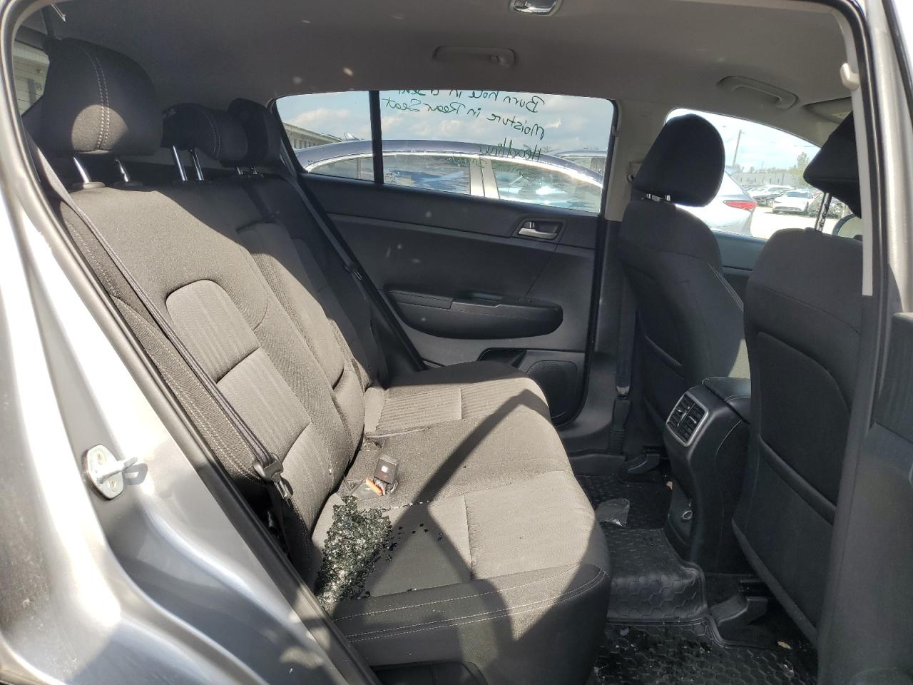 2021 Kia Sportage - Image 11