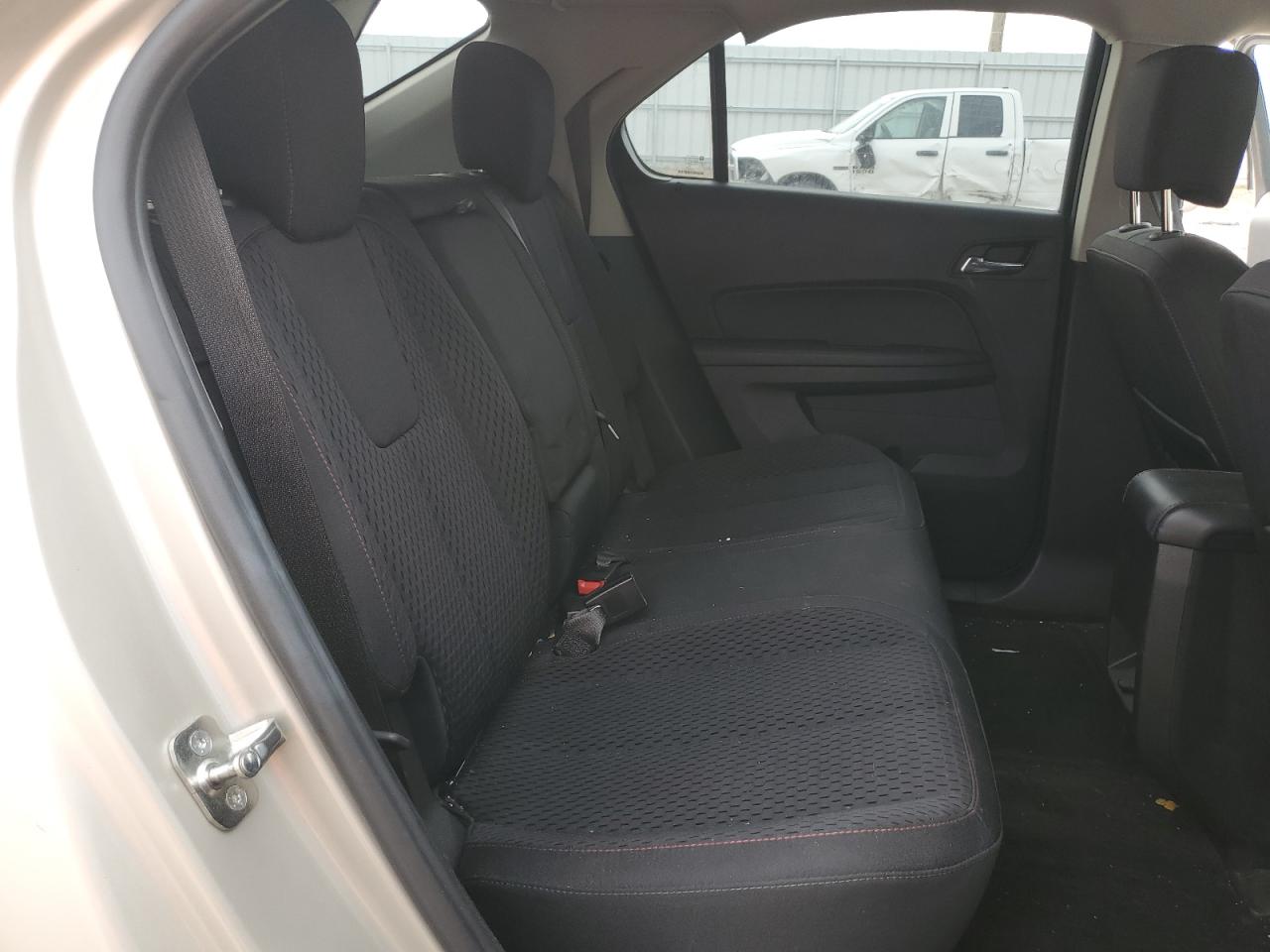 2015 Chevrolet Equinox - Image 11