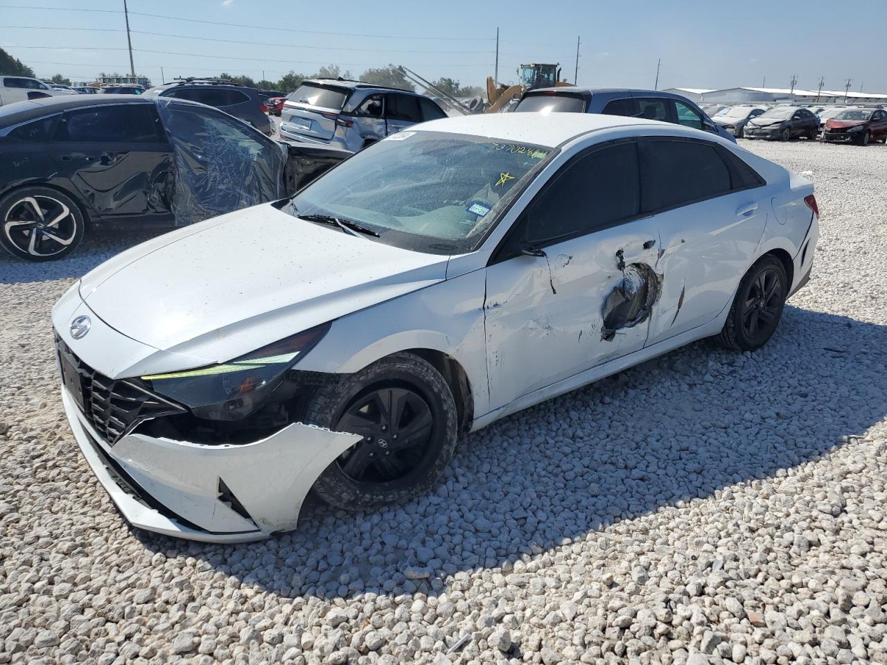 2021 Hyundai Elantra - Image 1