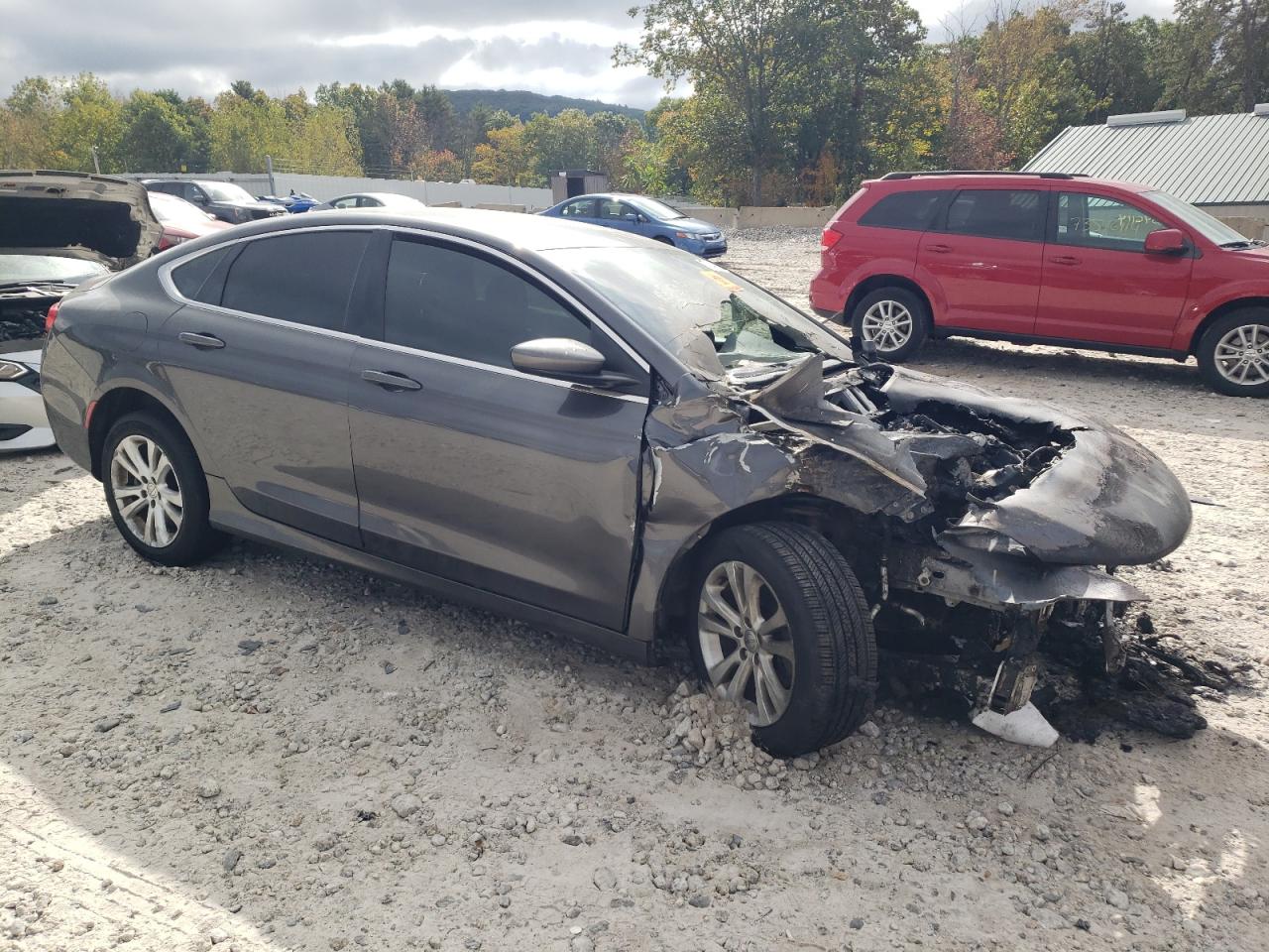 2016 Chrysler 200 - Image 4