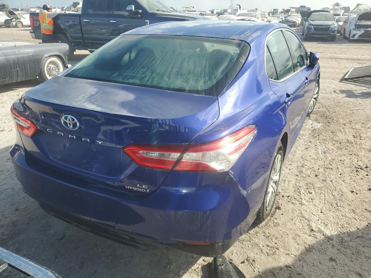 2018 Toyota Camry - Image 6