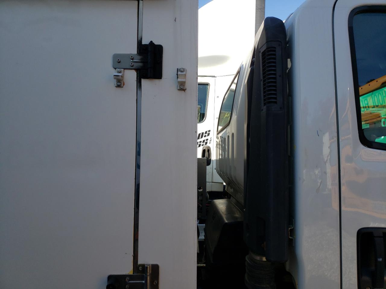 2017 Isuzu Npr Hd VIN: 54DC4W1B7HS802576 Lot: 76074424