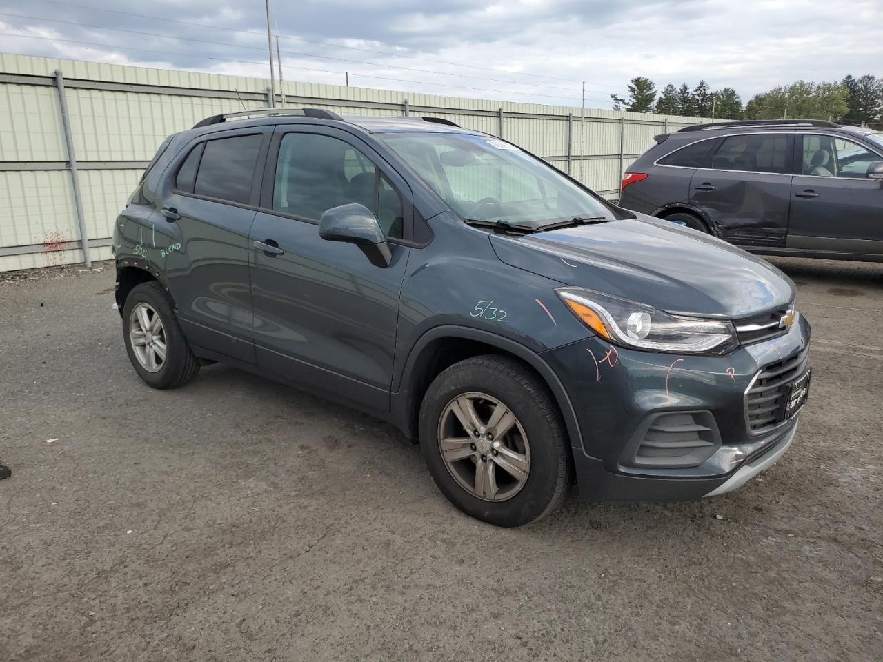 KL7CJPSB9MB323665 2021 Chevrolet Trax 1Lt