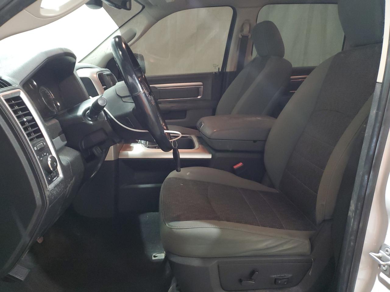 2018 RAM 1500 - Image 7