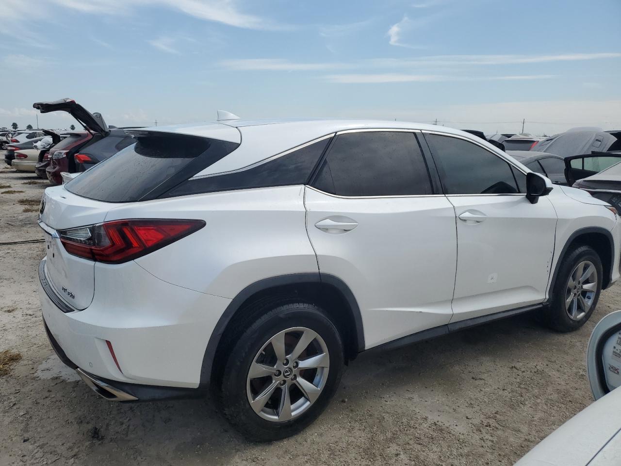 2018 Lexus RX - Image 3