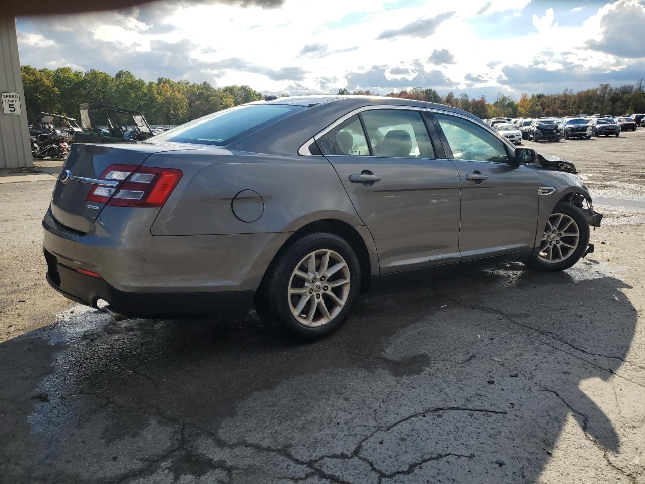 2014 Ford Taurus Se VIN: 1FAHP2D81EG166154 Lot: 76113764