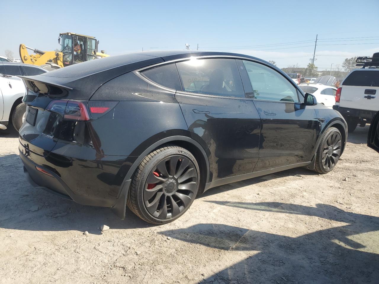 7SAYGDEF7NF441882 2022 Tesla Model Y