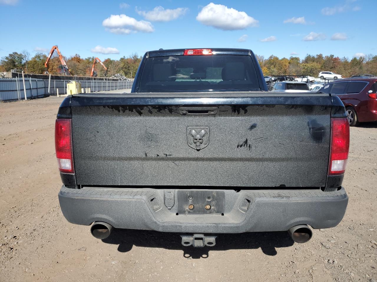 2015 Ram 1500 St VIN: 1C6RR7FT9FS589190 Lot: 76253164