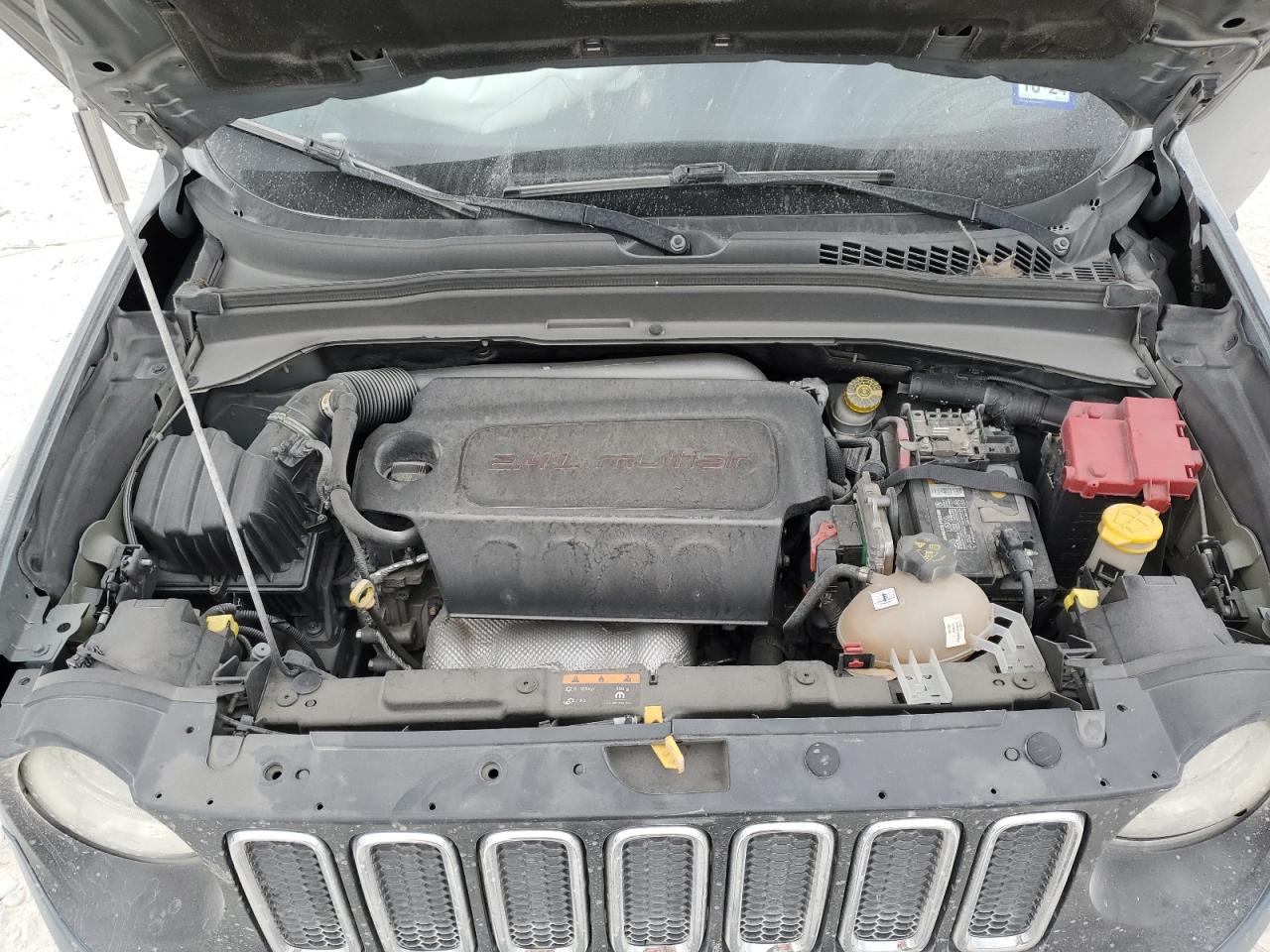 2018 Jeep Renegade - Image 12