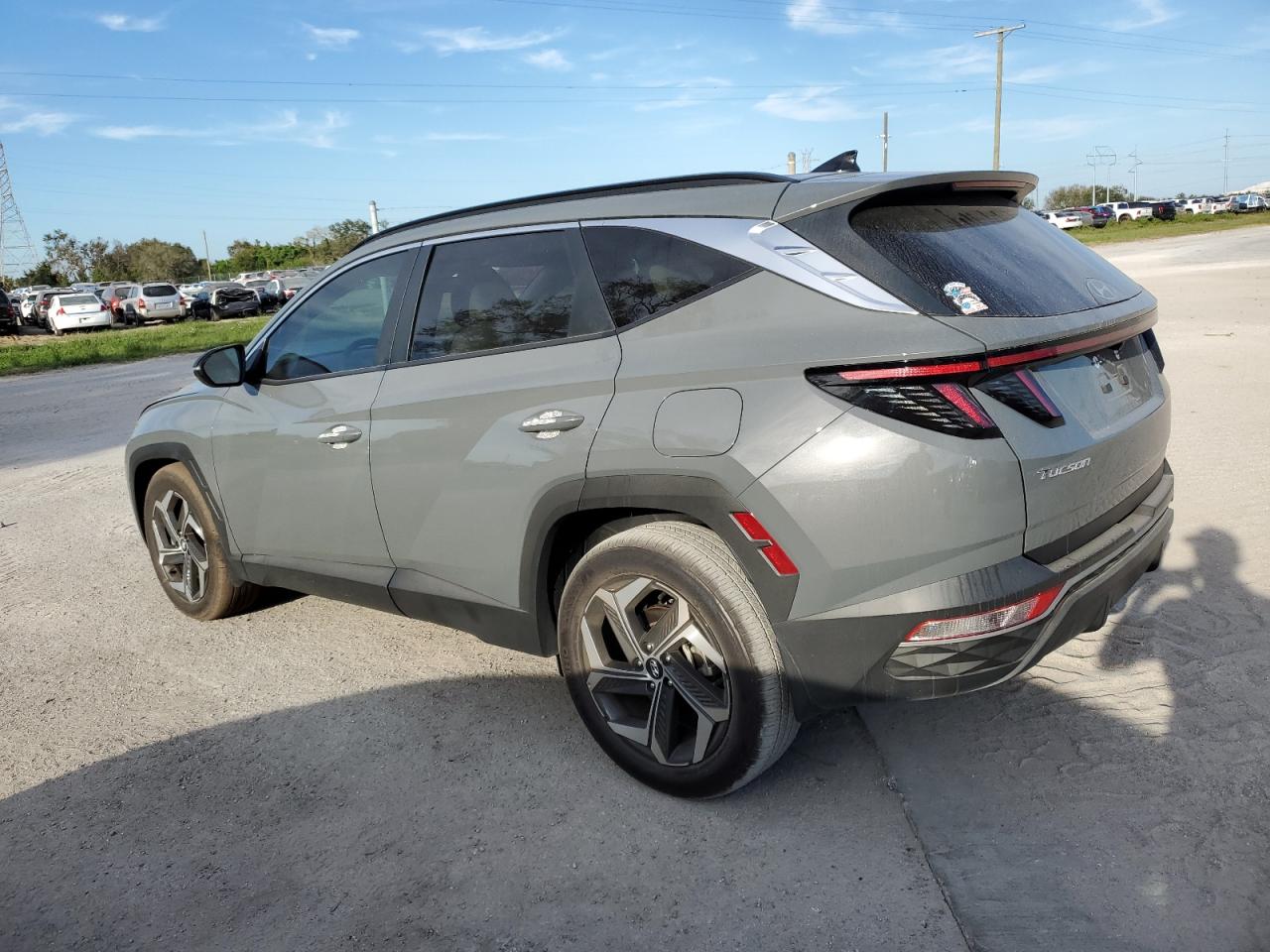 2024 Hyundai Tucson - Image 2