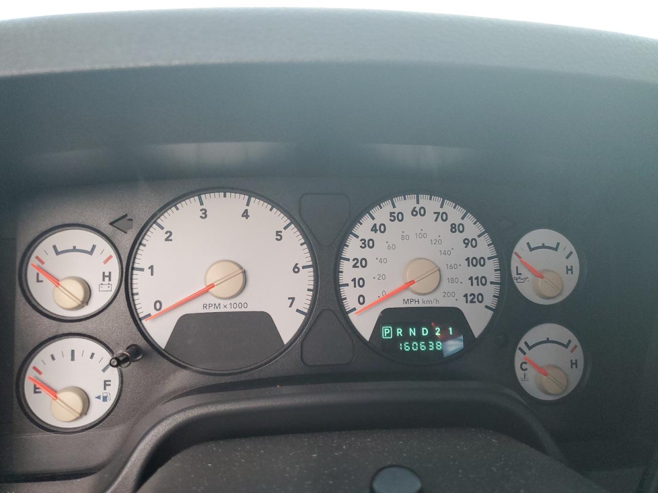 2007 Dodge RAM - Image 9