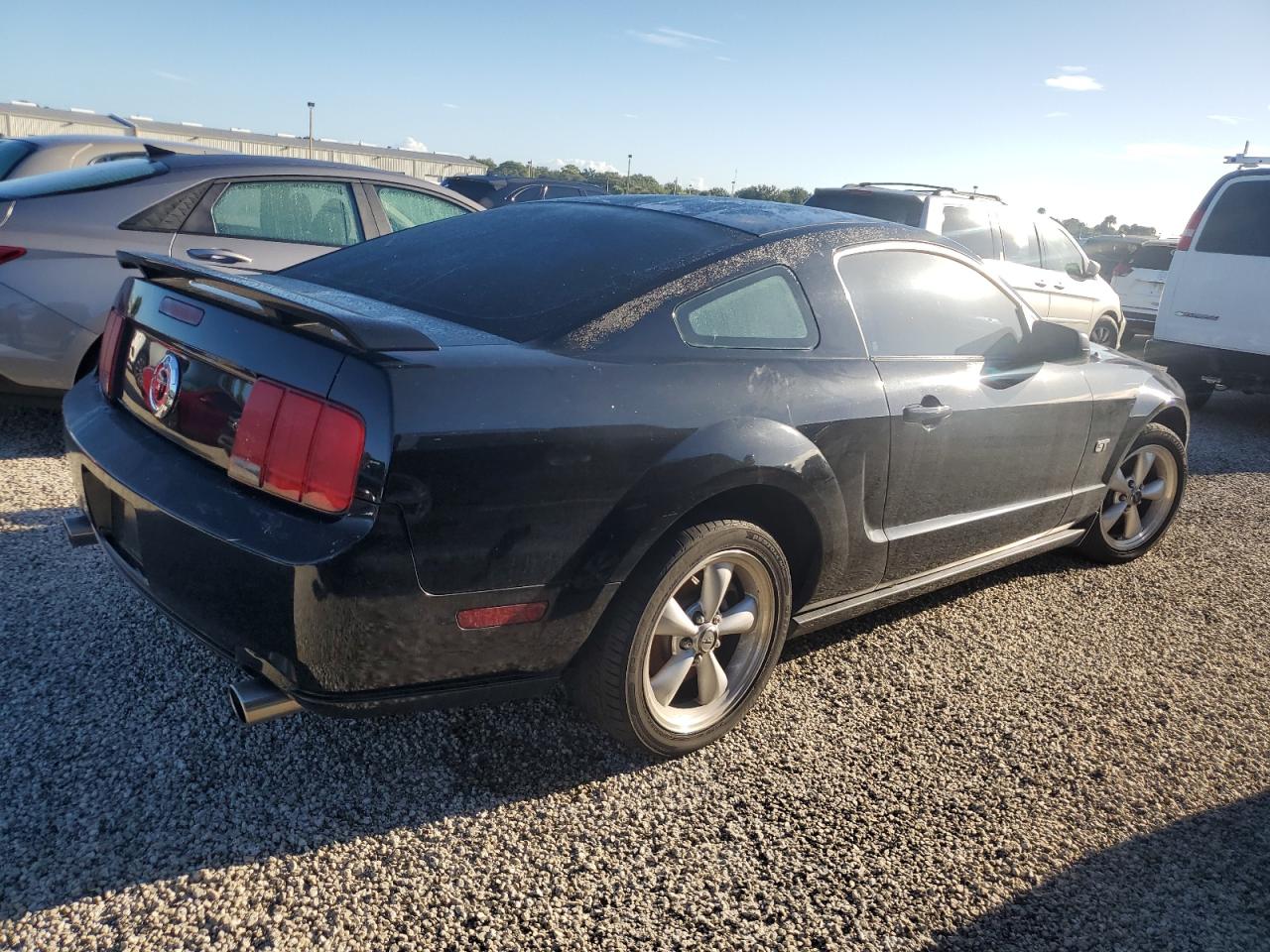 2008 Ford Mustang - Image 3