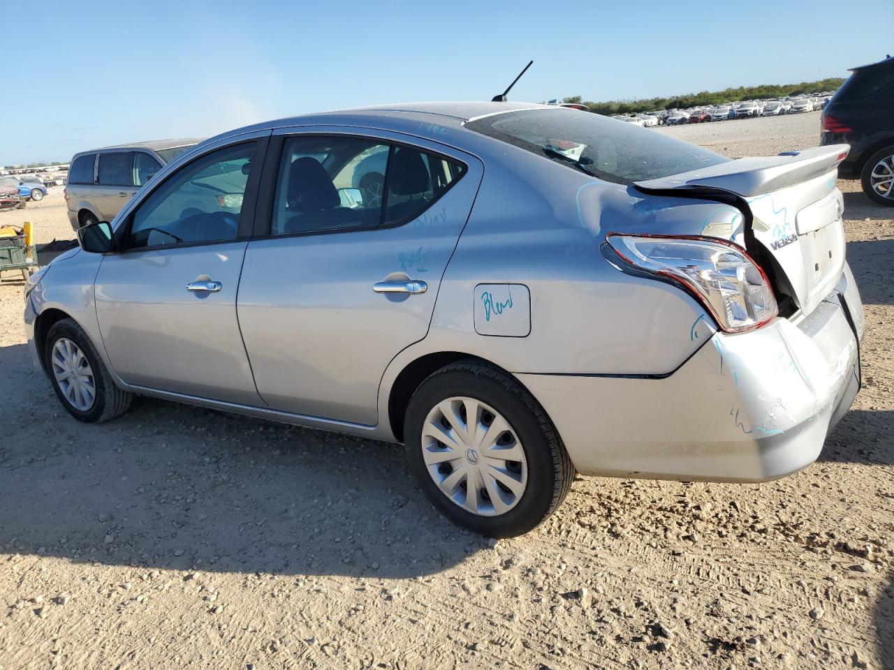 2019 Nissan Versa - Image 2