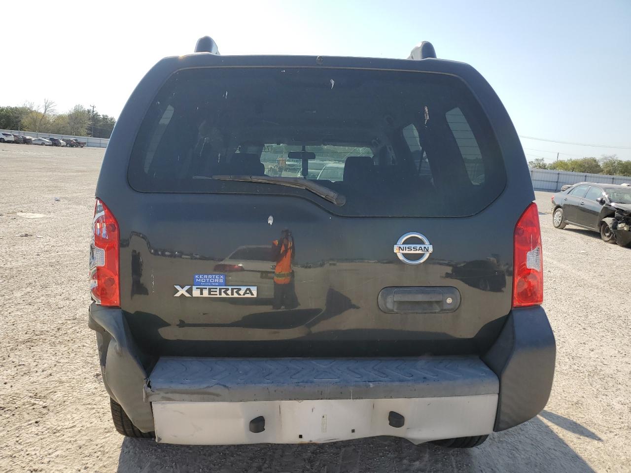 2011 Nissan Xterra Off Road VIN: 5N1AN0NUXBC516879 Lot: 74817794