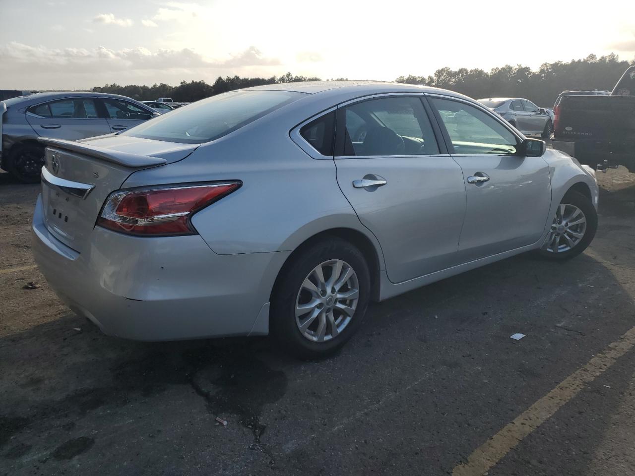 2015 Nissan Altima - Image 3